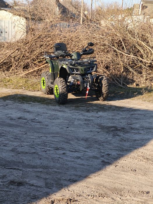 Продам квадроцикл comman scorpion 200