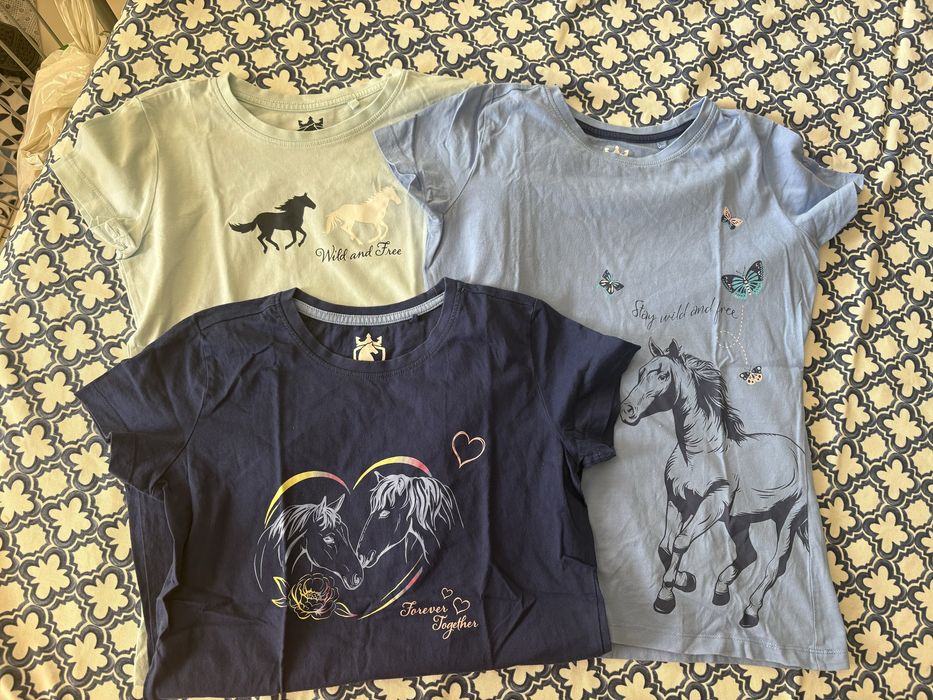 Koszulki z konmi 158 cm