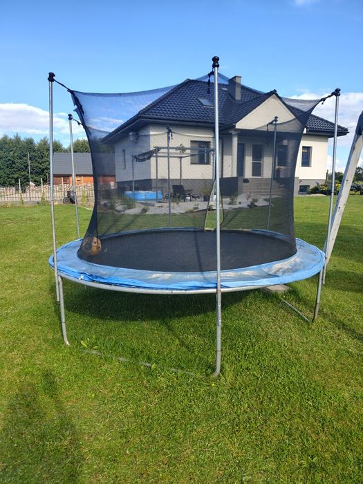 Trampolina ogrodowa
