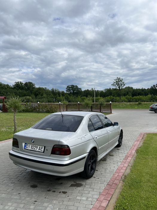 Bmw e39 Продам Бмв е39 переоформлення