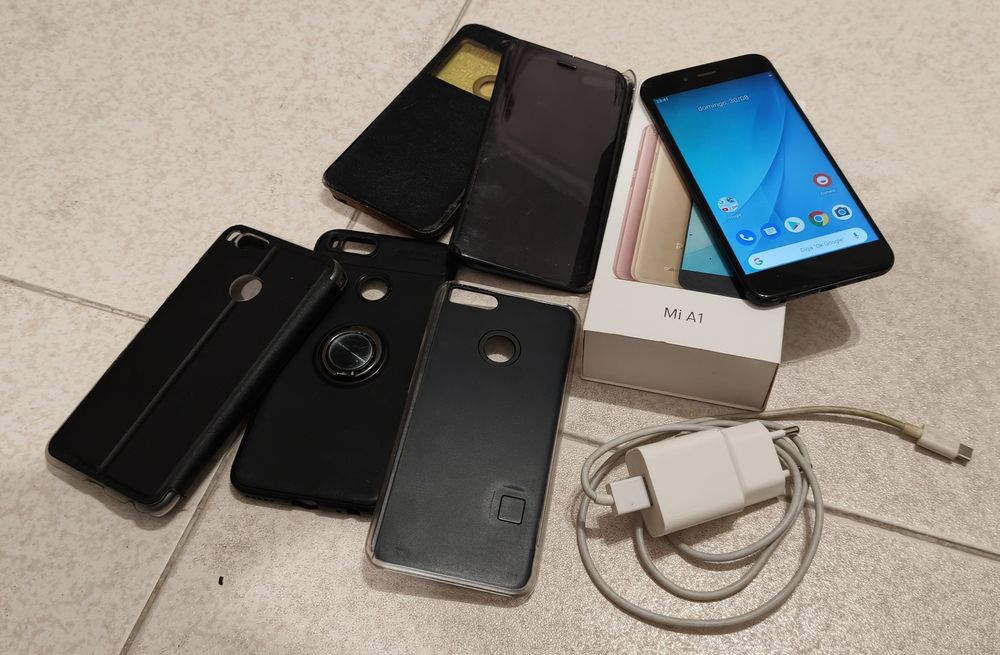 Telemóvel Xiaomi A1 - 4G