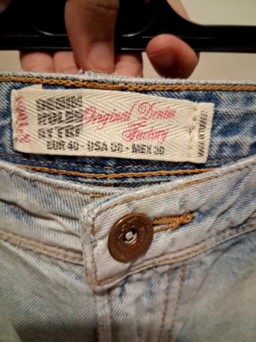 Short Denim,top Stradivarius e short Bershka.