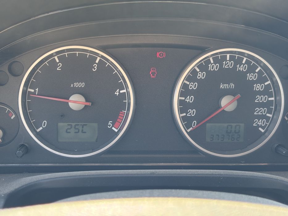 Ford Mondeo mk3 TDDI foto 5