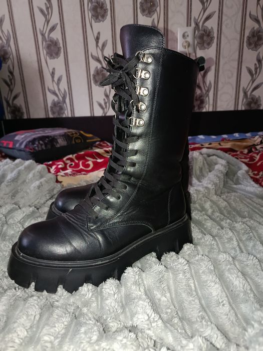 Ботинки женские берцы на шнурках натуральные