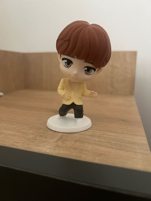 K-pop фігурки mcdonalds jimin