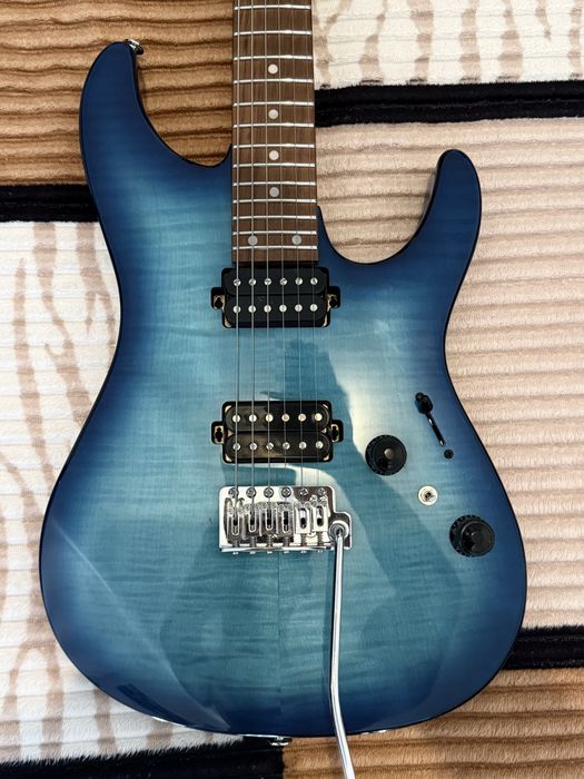 Guitarra ibanez