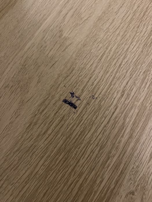 Secretária IKEA Lagkapten / Alex