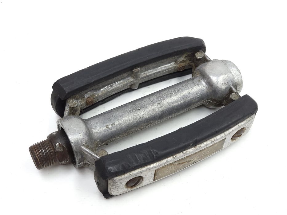 Pedał lewy na części do radzieckich rowerów Ukraina Ural CCCP