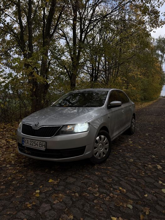 Skoda rapid 2013