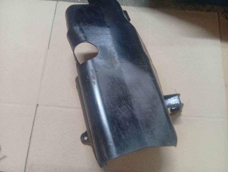 VW T4 2.5 TDI 88 102 km Osłona miski olejowej