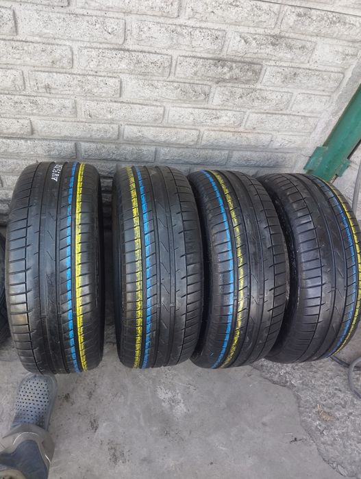 Літні шини Petlas 215/55/17