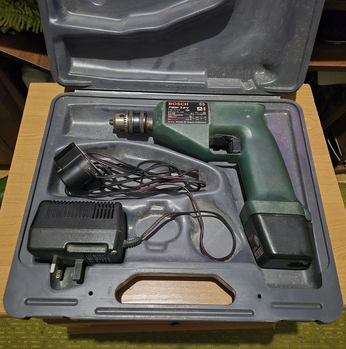 Акумуляторний дрель-шуруповерт Bosch PBM 7.2V.