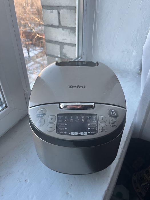 Мультиварка TEFAL RK321A34 в робочем состоянии’