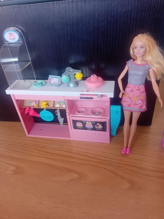 Barbie e a sua Pastelaria