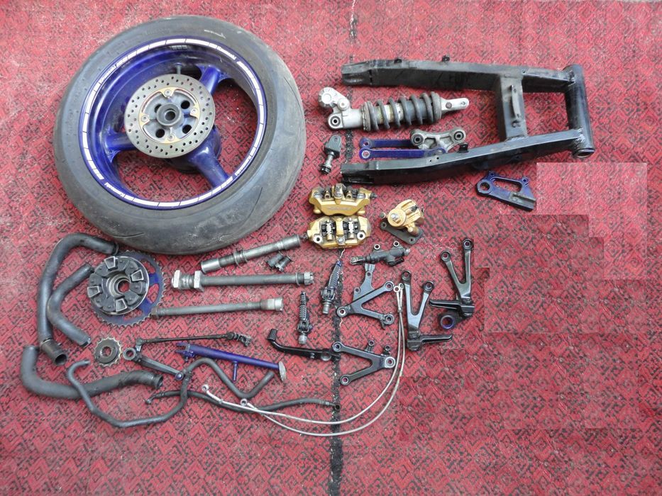 kawasaki zx6r суппорт колесо маятник лапка ось подножки муфта патрубок