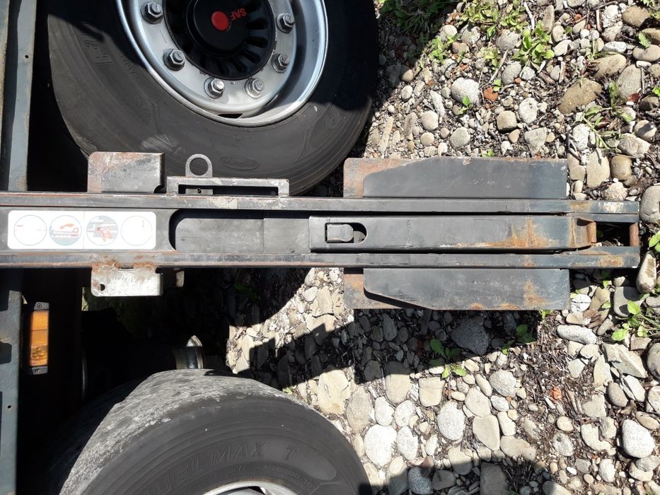 Klunice , Slupki do naczepy Krone mega Oryginał - rozciągane