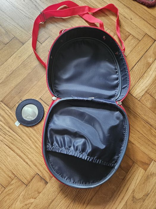 Kosmetyczka kuferkowa Yves Rocher