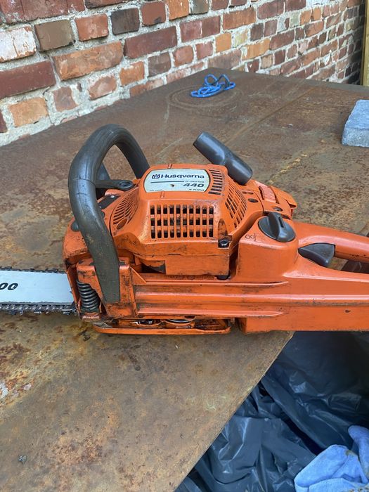 Husqvarna 440 piła spalinowa pilarka