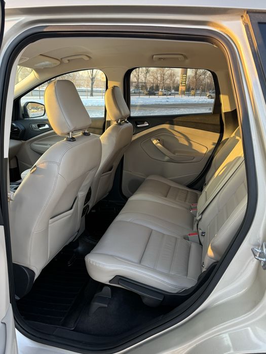 Оренда Джипа / Кросовера / Аренда Ford Escape 4*4/ Прокат авто