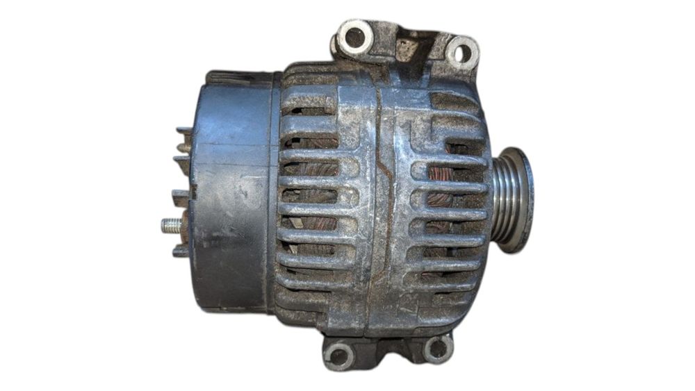 Генератор Mercedes Vito W638 C-Class W202 Sprinter A0131543402