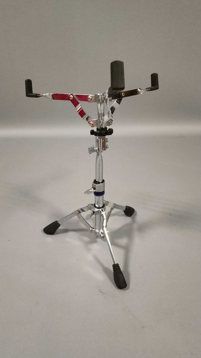 Yamaha SS 740A - Statyw pod werbel