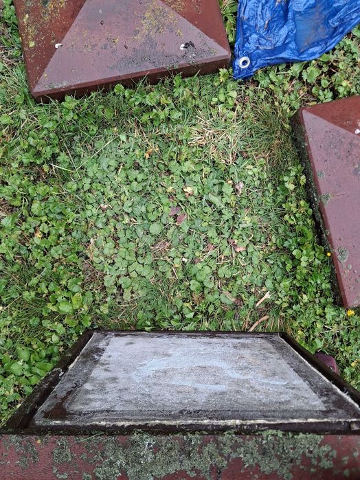 Daszki betonowe używane