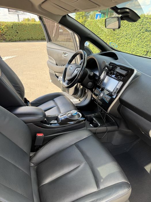 Nissan Leaf Tekna 2014