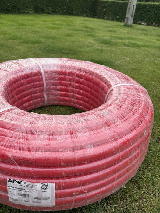 Wąż hydrauliczny APE 16x2 czerwony R.Rosso – 100 metrów, NOWY