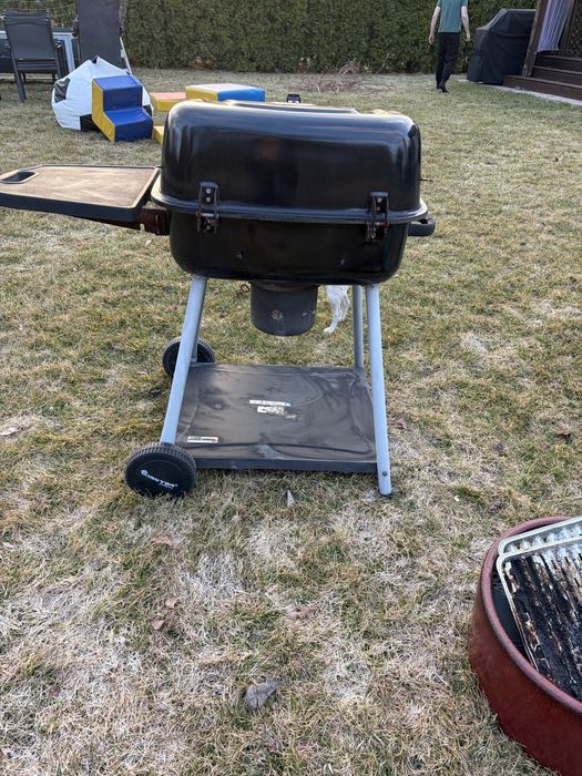 Grill stalowy węglowy duży