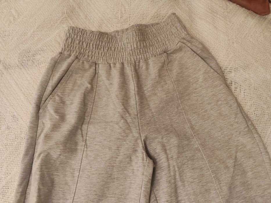 Spodnie joggery dres Bershka rozmiar S popiel