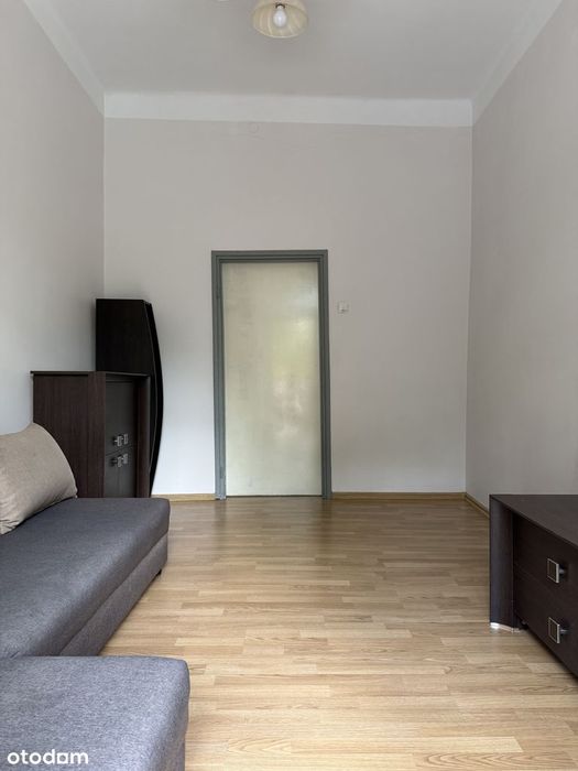 2 pokojowe mieszkanie z balkonem w centrum Kielc blisko parku