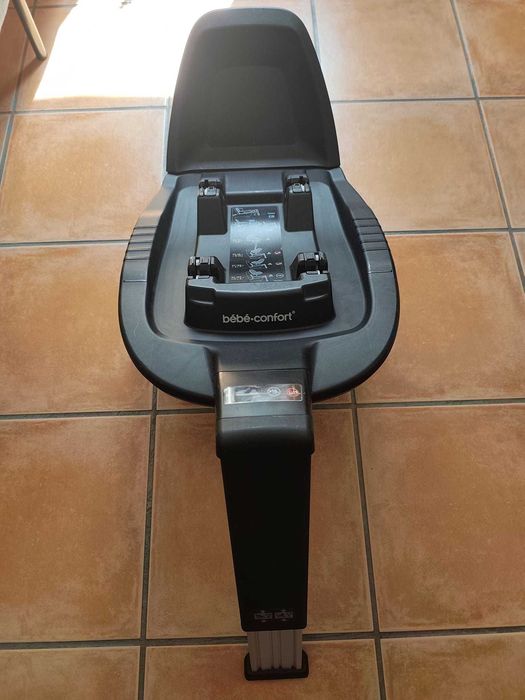 Carrinho bebé Confort + Acessórios