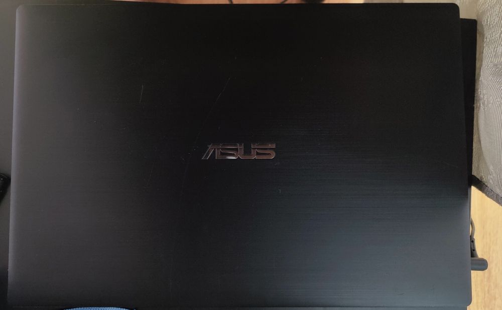 Asuspro series core i7 7th generation