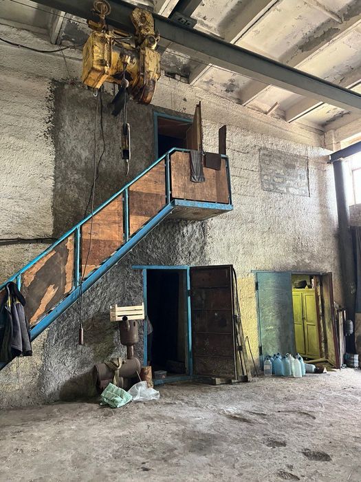 Сдам в аренду складское и офисное помещение