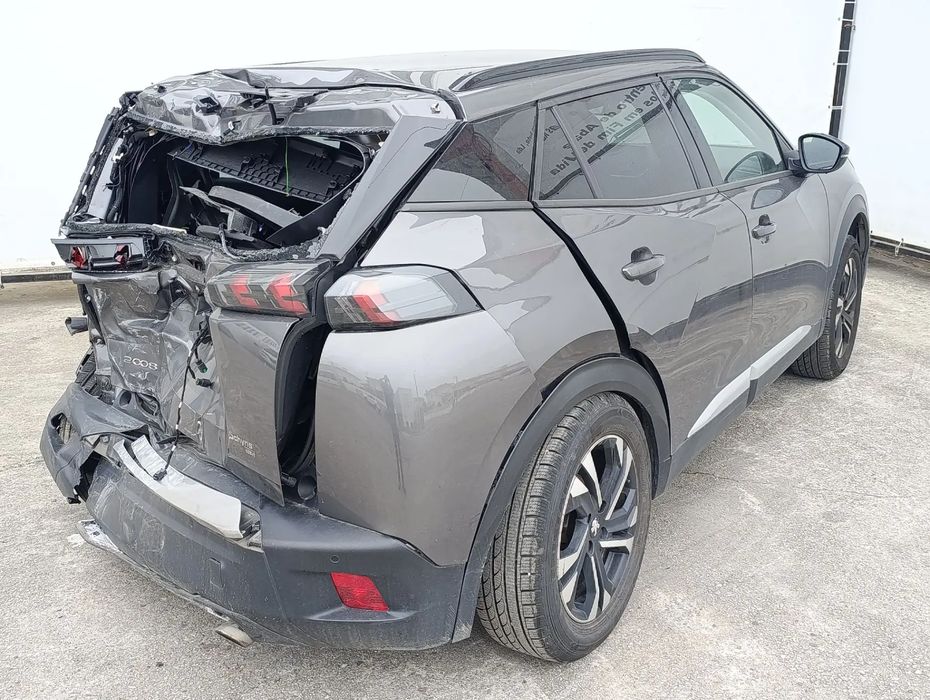 Para peças PEUGEOT 2008 II (U_)