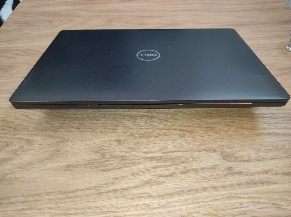 Ноутбук Dell 5400 14.0 FHD/i5-8365U/16ГБ DDR4/SSD 256GB/бат.5-8 годин