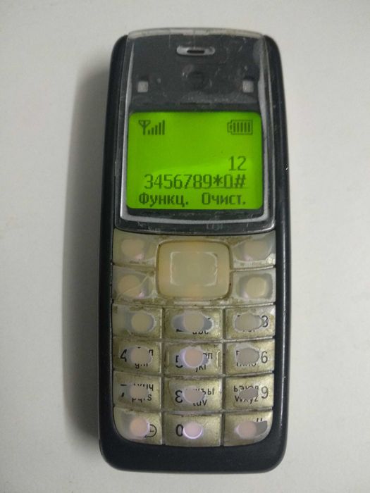 кнопочный телефон Nokia 1110i без зарядного с новым аккумулятором