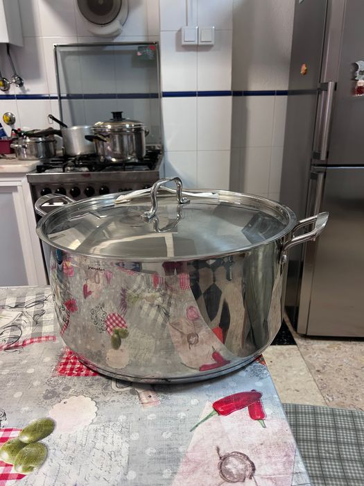 Tacho Inox Inmafe 40 cm com tampa – Como nova