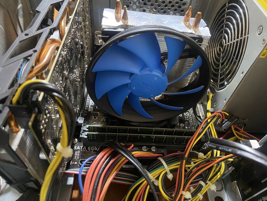 ПК i5-4460, RX 580 8 GB, 16 GB DDR3, SSD 500GB, HDD 500 GB