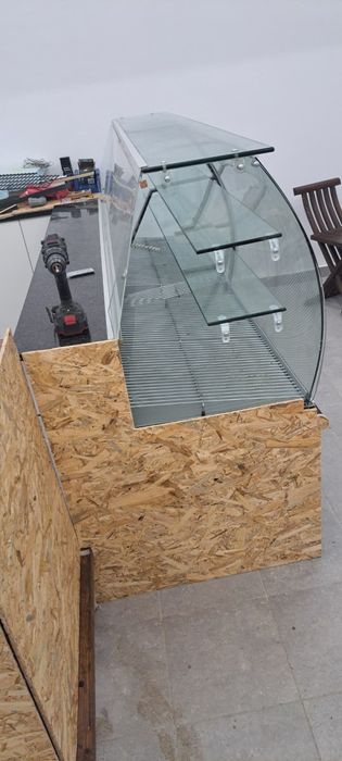 Vitrine Expositor com madeira