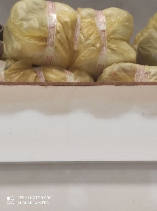 Sprzedam ceny na priv i ilość.