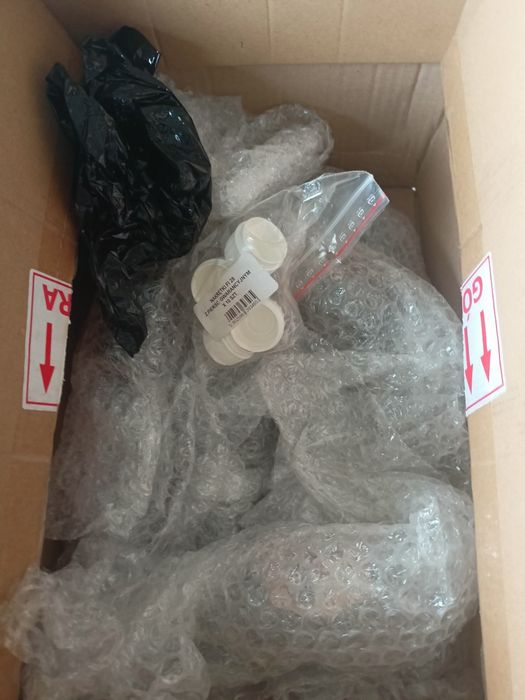 Nakrętka, naklejki na miód.