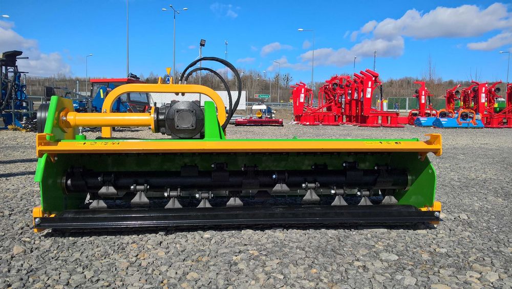 Kosiarka bijakowa z przesuwem hydraulicznym młotek 0,8 kg