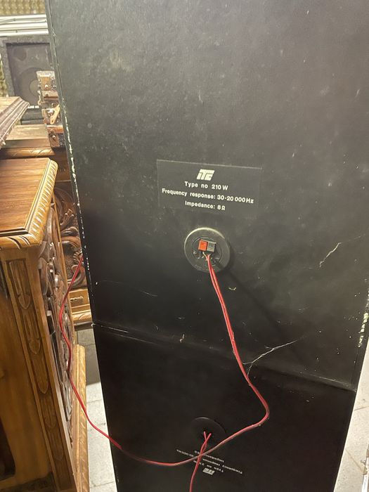 2 Monitores de palco Roland +  Speaker Amp de baixo ADA* + 2 Colunas