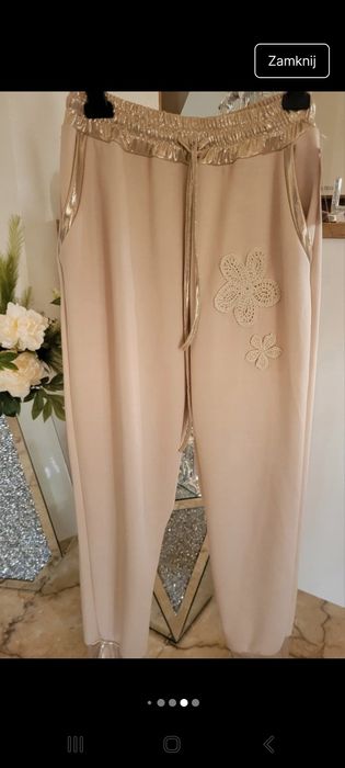 Spodnie dresowe zdobione kwiat ML