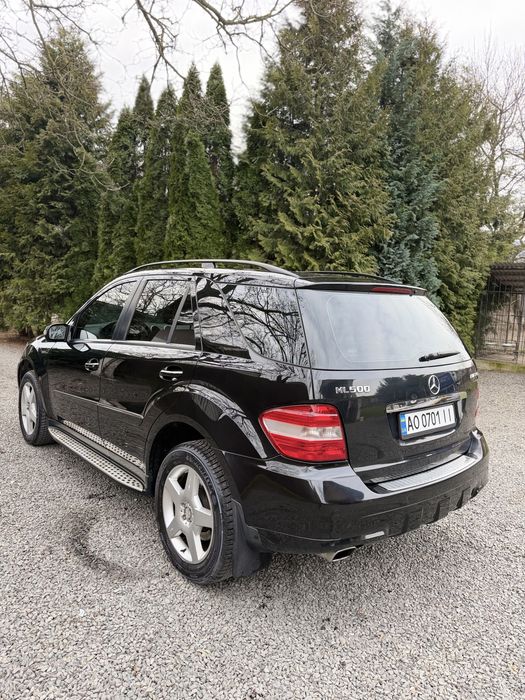 Мерседес МЛ 500, ( 5.0 бенз,220 тис пробіг) ідеальний стан!