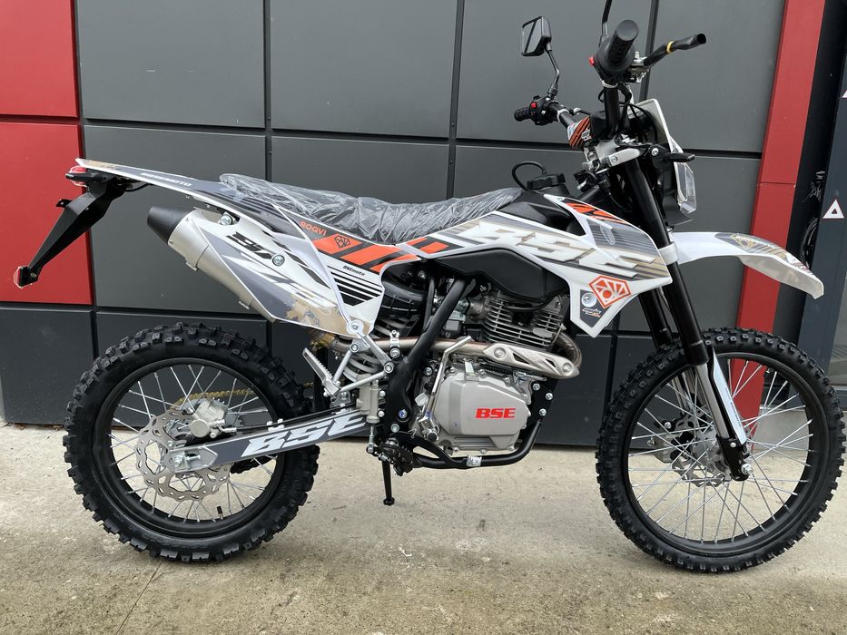 Мотоцикл BSE-S1 150 Enduro