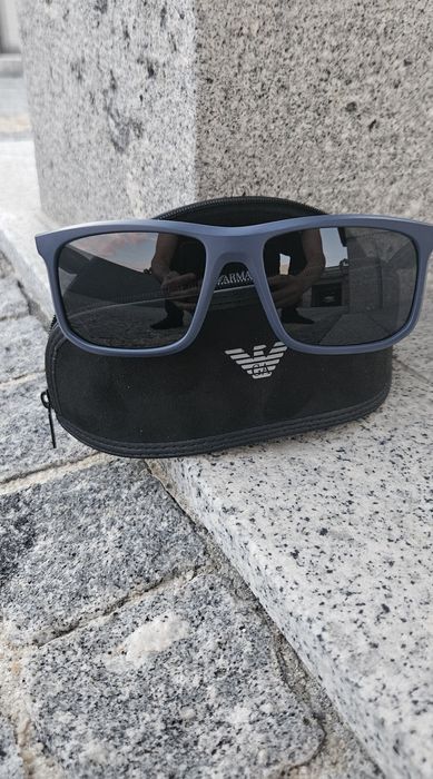 Óculos se sol Armani novos com caixa incluida