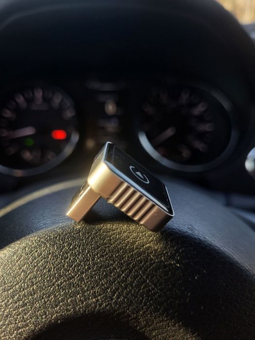 Безпровідний адаптер Apple Carplay / Android auto