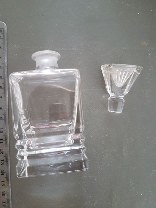 Garrafa de vidro442909209238579201